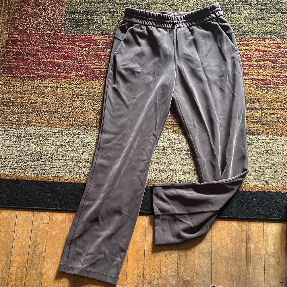 Women’s Gray Pants